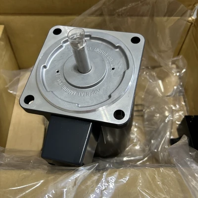 NEW Oriental Motor 6RK60RA-CM