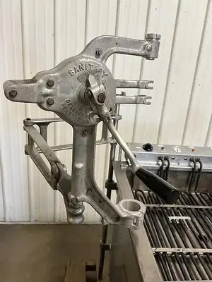 USED BELSHAW 624