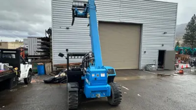 USED 2018 Genie GTH-5519