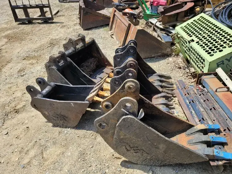Used OTHER EQUIPMENT MINI EXCAVATOR TOOTH BUCKETS Multipurpose Buckets North Carolina US | Levan Equipment #1546350