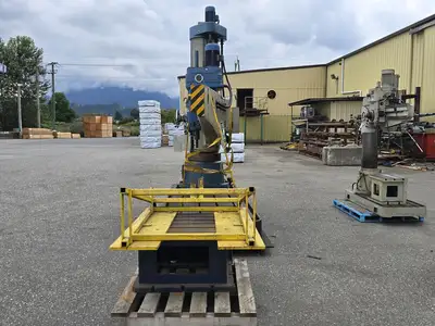 USED 2005 CHINA CZECH Z3080X25