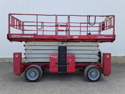 USED 2017 MEC 6092RT