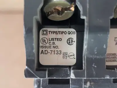 Used SQUARE D QOB330 Switchgears British Columbia CA | Lenmark #1438534