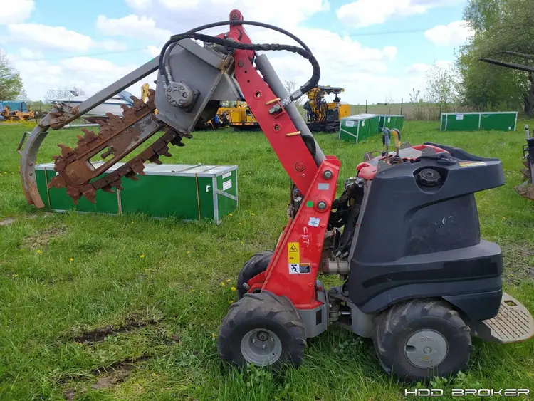 Used 2014 DITCH 2014 DITCH WITCH R300 Walk-Behind Trenchers Florida US | HDD Broker #1346603