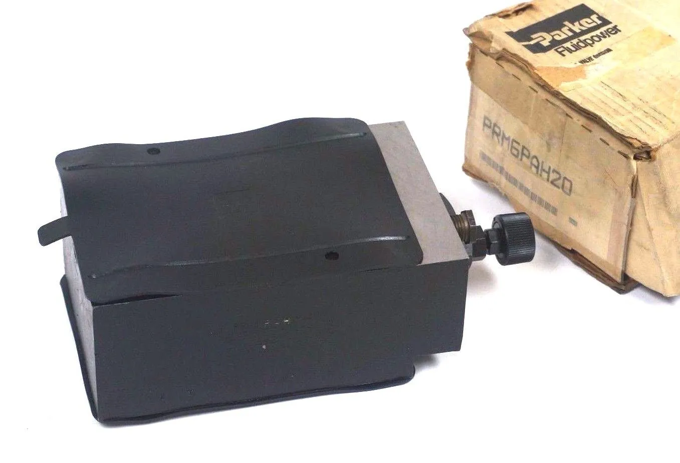 NEW PARKER PRM6PAH-21MZ FLUID CONTROL VALVE PRM6PAH20