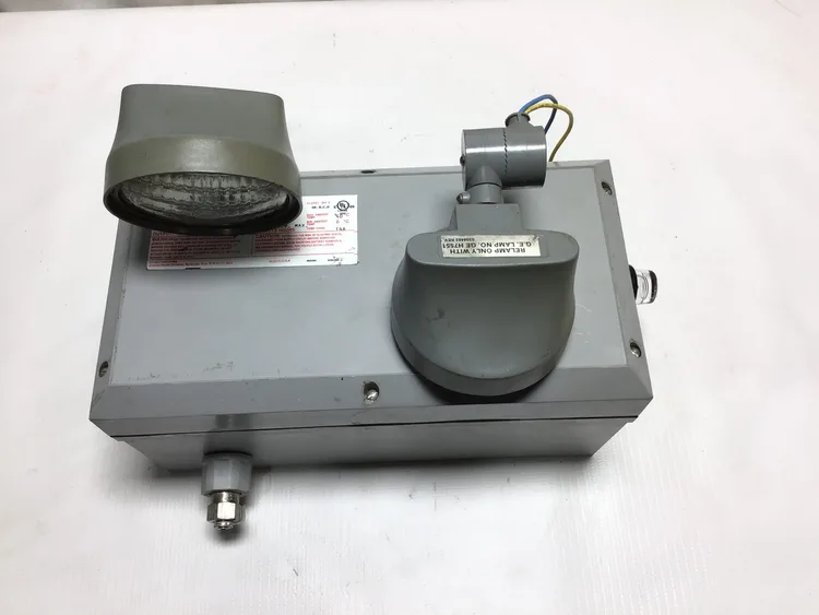 Used CROUSE-HINDS LIGHT-PAK _UNKNOWN_ Lighting Pennsylvania US | Moses B Glick #1009293