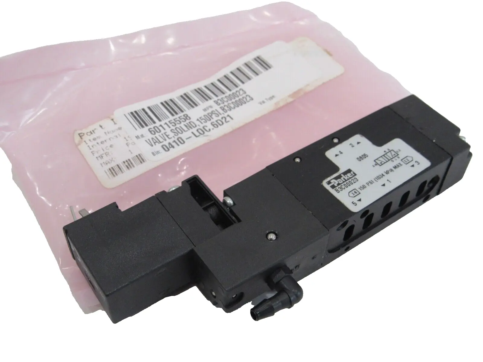 NEW PARKER B3C00023 SOLENOID VALVE