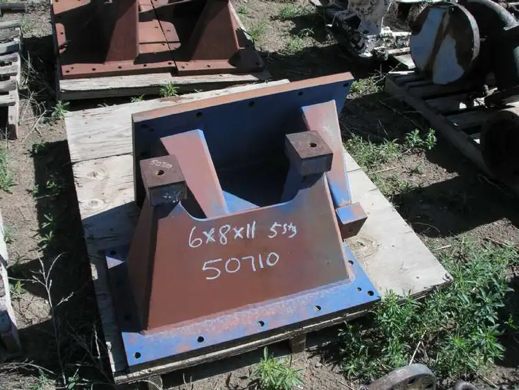 Used PEDESTALS - Pump Parts Colorado US | Power Zone Equipment #976593