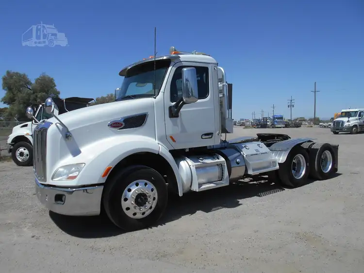 Used 2017 PETERBILT 579 Tractors & Trailers Arizona US | Tuscon Trux & Equipment Sales #1542950