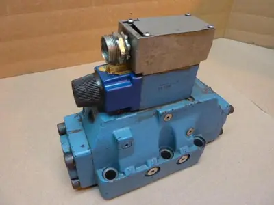 USED VICKERS F3DG5S82AL2EMWB20