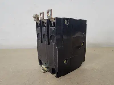 USED SQUARE D QO230