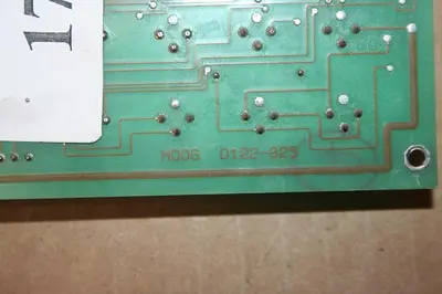 USED MOOG D122-025-A019