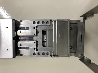 Used Universal Instruments Corporation 48987001 PCB Component Feeders Michigan US | 4Tech USA #1540606