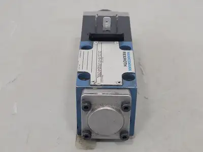 NEW REXROTH 3WE6A9-51/BG24NZ55L