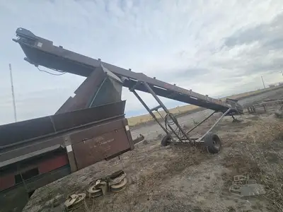 Used 2000 POWERSCREEN COMMANDER 408 Vibratory Screens Colorado US | ABN Services #1339322