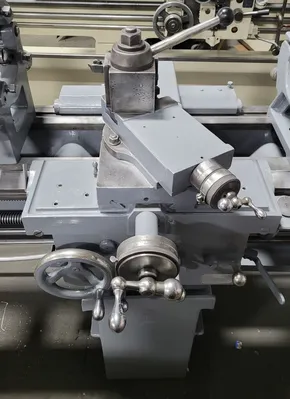 LEBLOND 19 REGAL Lathes, Engine | Machinery Central (13)