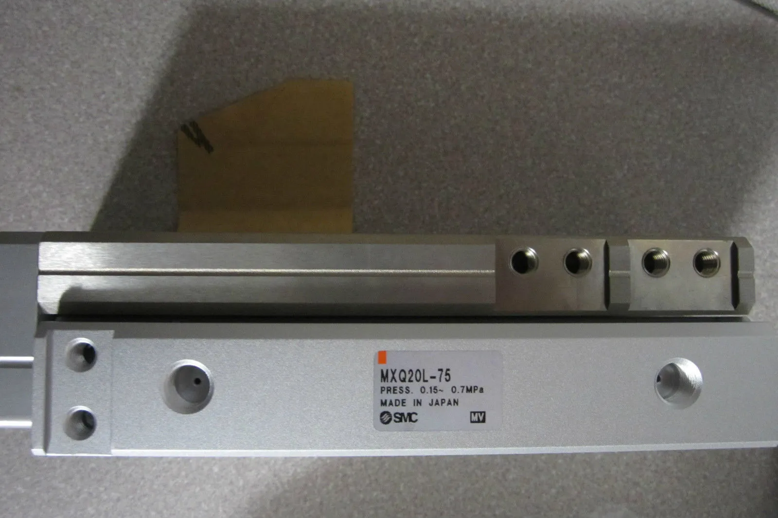 NEW SMC MXQ20L-75 SLIDE TABLE CYLINDER MXQ20L75