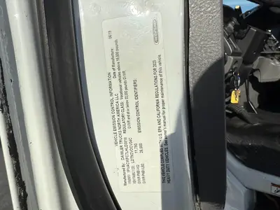 USED 2020 FREIGHTLINER M2 106