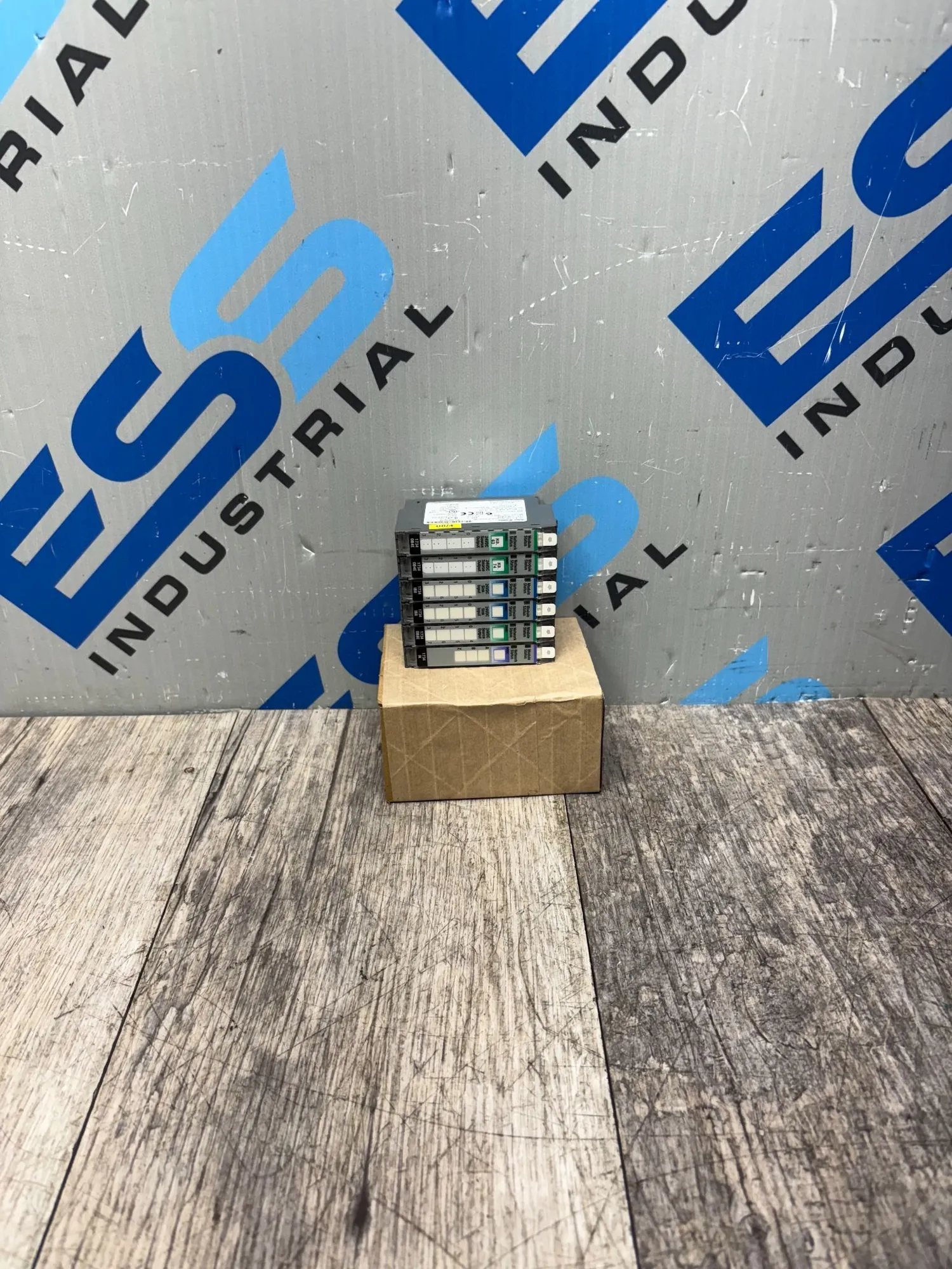 USED ALLEN BRADLEY 1734-0B4E