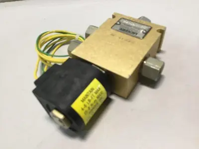 USED VICKERS SV11046T115AP