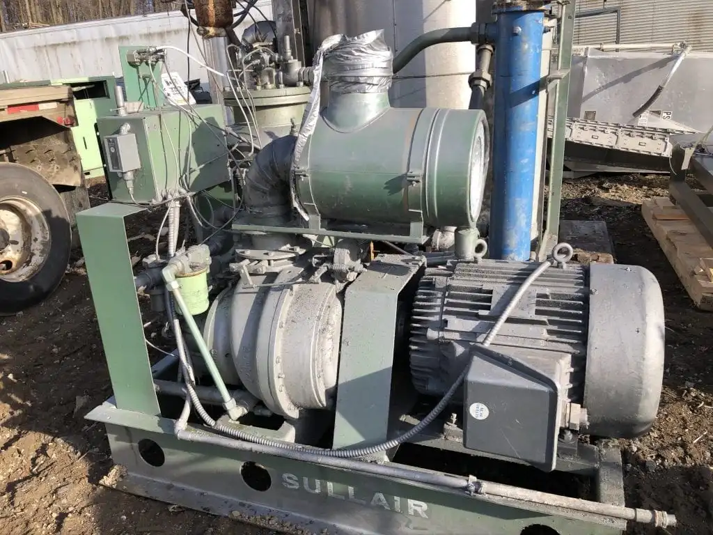 Used Sullair 25-100L 100 HP Rotary Screw Air Compressor