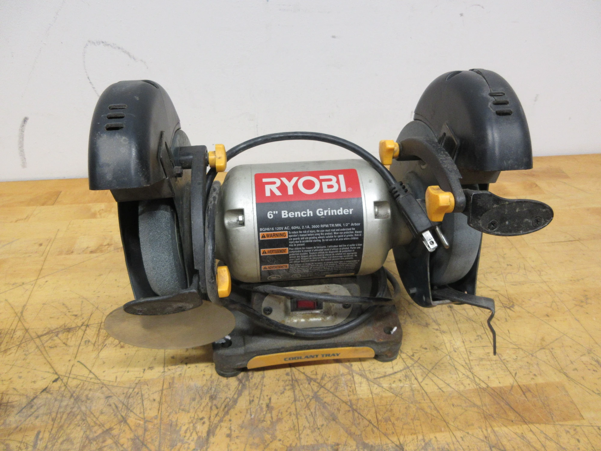 Used RYOBI BGH616 Pedestal Type Grinders (Double End) Minnesota US | Machinesused.com #1313192