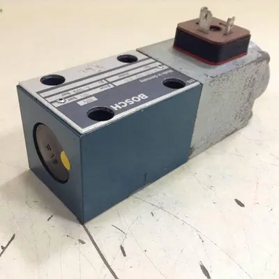 USED BOSCH 0 811 402 031