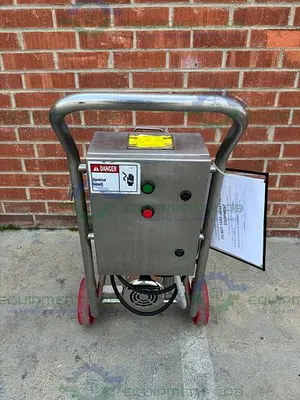 USED FRISTAM FPX731-160 CENTRIFUGAL PUMP W/STAINLESS 1 1/2 HP MOTOR, 480V, CONTROLLER