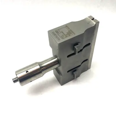 Used Herrmann Ultrasonic Welding Head 1:1.4 Gain DWG#200.100.058 Ultrasonic Welders Michigan US | Maverick Industrial Sales #1400628