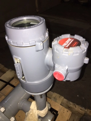 Fisher DLC3010-249 Level Controller and Transmitter Sensor