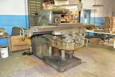 #4 KEARNEY & TRECKER MILWAUKEE MODEL 4CK HORIZONTAL MILLING MACHINE: YOBRO #23955