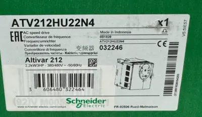 NEW SCHNEIDER ELECTRIC ATV212HU22N4 AC SPEED DRIVE 3HP ALTIVAR 212