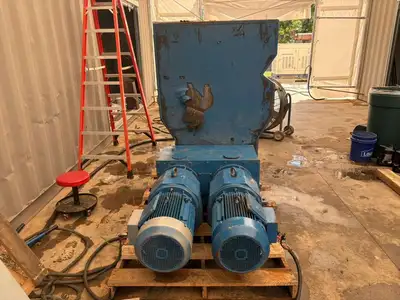 Used _UNKNOWN_ _UNKNOWN_ Shredders US | Solid Equipment Company #1232435