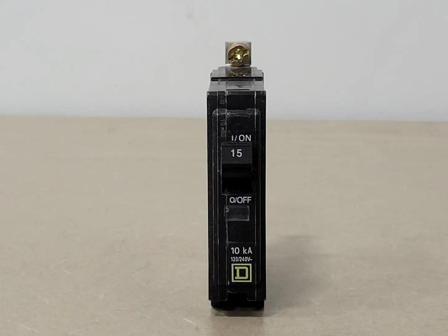 USED SQUARE D QOB115