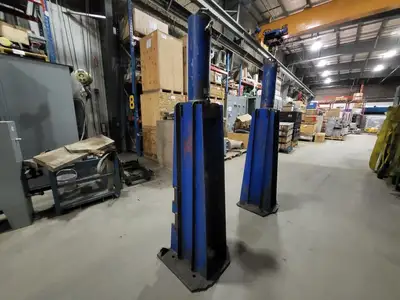 2 x 8" Cylinder & Frame, 36" Stroke 10,000 PSI