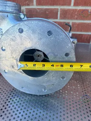 USED AMERICAN FAN COMPANY AF-8 BLOWER MAX 2700  RPM W/ 1/2" HP MOTOR
