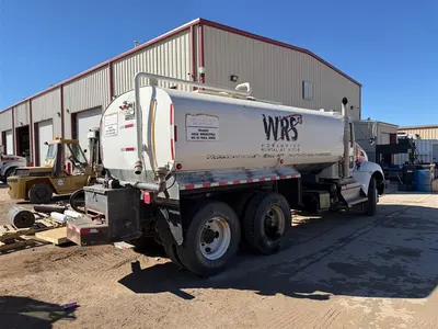 USED 2018 Kenworth T370