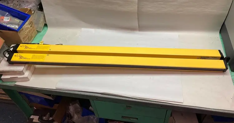 Used STI MS47-30-1050-R Light Curtains & Grids Ohio US | Surplus Asset Holdings #1227801