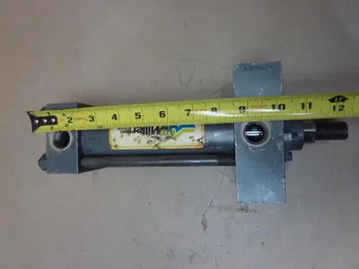 USED MILLER FLUID POWER H67B2B