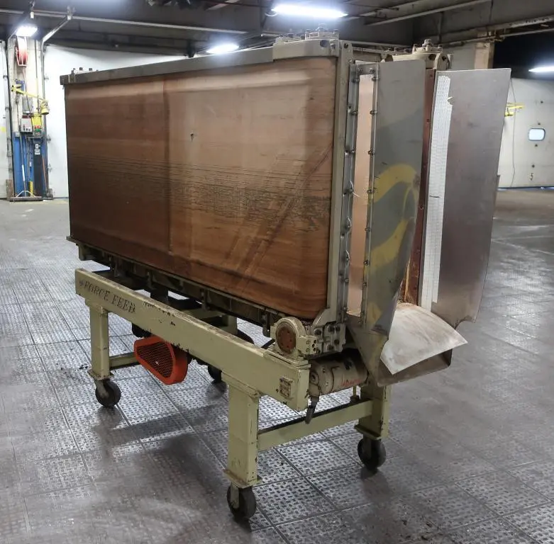 SPC8070  Conveyor Force Feeder belt conveyor CS, 35" h x 89" l x 15" between belts