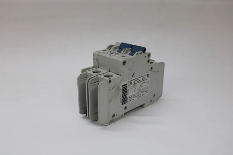 Used ALLEN BRADLEY 1489-A2D250 Circuit Breakers Kentucky US | Industrial Parts R Us Inc. #355560