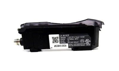 NEW KEYENCE LV-N11CP LASER SENSOR LVN11CP