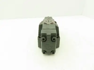 Rexroth 4WRZ 16 E2-150-31/6A24N9ETZ4/D2MR204 Proportional Directional Valve
