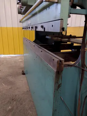 60 TON X 6' WYSONG MODEL 6H60-72 HYDRAULIC PRESS BRAKE
