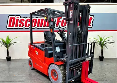 USED 2024 LIFT HERO LG25B
