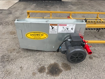 Snowco 24ft Hay Elevator Hay Elevator | County Equipment Company LLC (6)