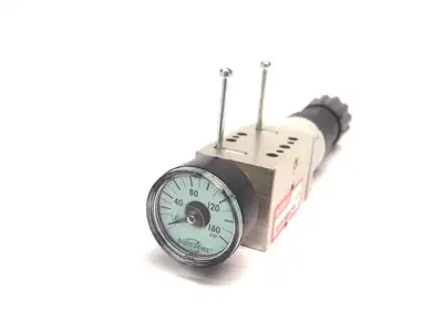 031RS7000047V00 | Numatics  Pneumatic Valve Regulator 0-160PSI - New Other