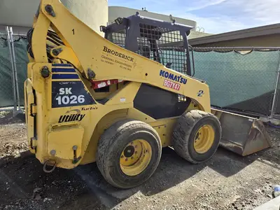USED 2005 KOMATSU SK1026-5N