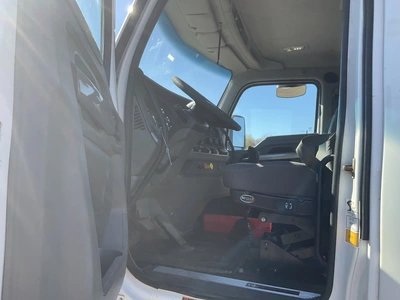 Used 2016 KENWORTH T680 Conventional trucks Michigan US | Miedema Asset Management Group #1568333