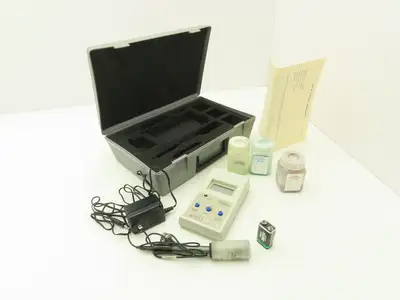 Jenco 60 Digital Handheld PH Meter 3 Bottles PH Solution Near Empty AC Adapter